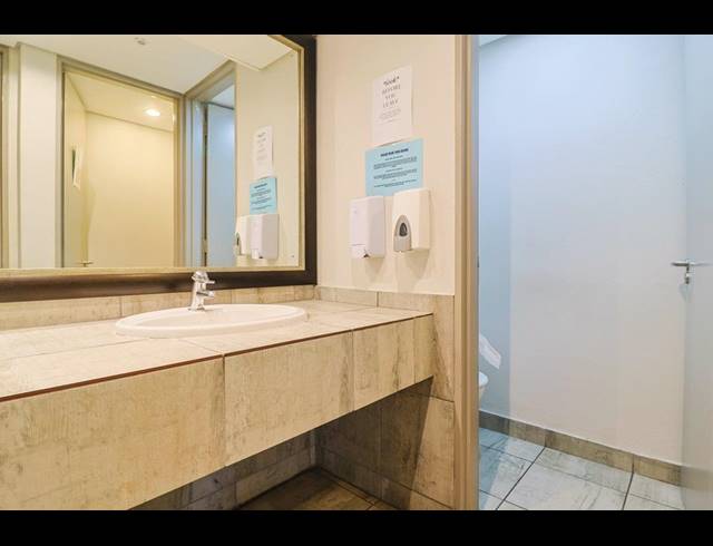 229M² BUSINESS CENTRE FOR SALE IN MEYERSDAL